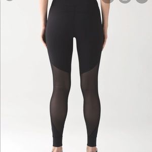 ❗️Lululemon Mesh Leggings❗️
